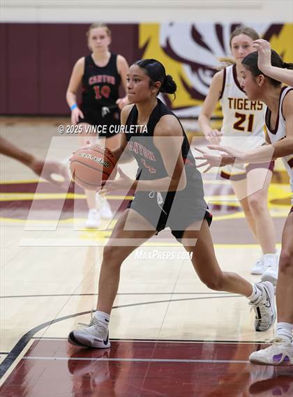 Thumbnail 1 in JV: Canyon @ Dripping Springs photogallery.