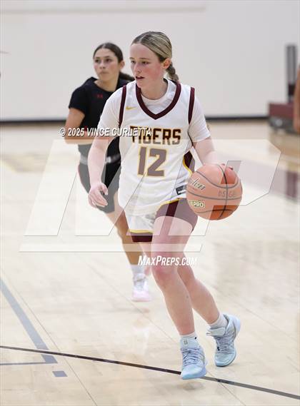 Thumbnail 3 in JV: Canyon @ Dripping Springs photogallery.