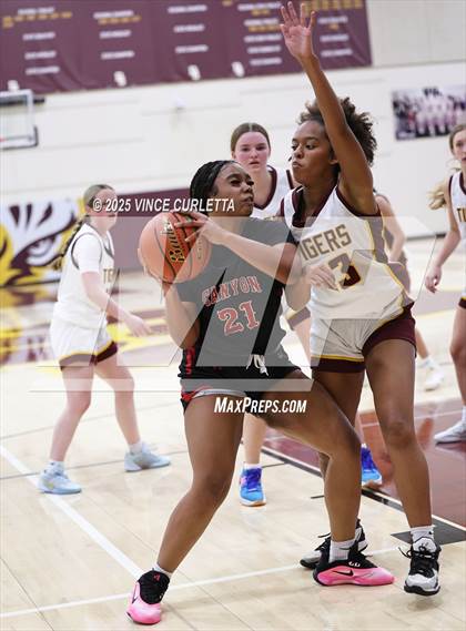 Thumbnail 1 in JV: Canyon @ Dripping Springs photogallery.