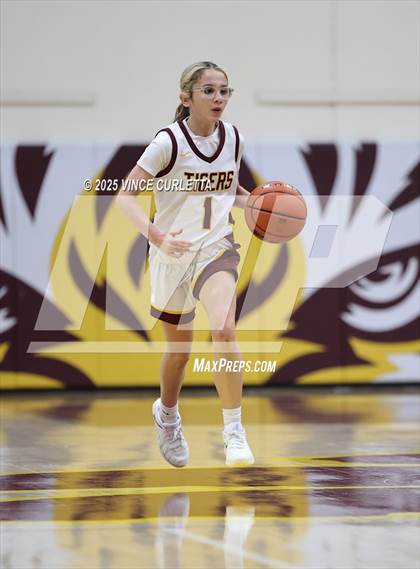 Thumbnail 1 in JV: Canyon @ Dripping Springs photogallery.
