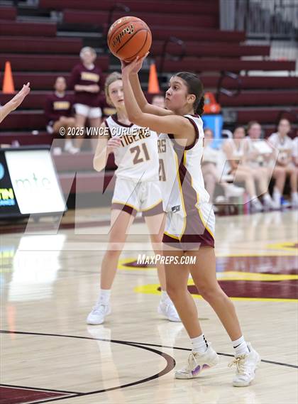 Thumbnail 2 in JV: Canyon @ Dripping Springs photogallery.