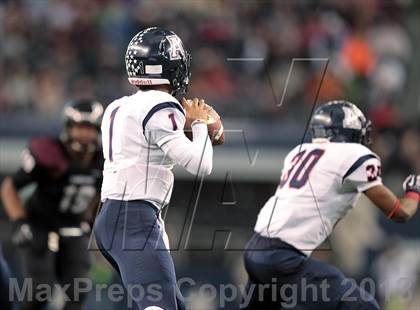 Thumbnail 3 in Allen vs. Pearland (UIL 5A Division 1 Final) photogallery.