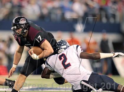 Thumbnail 3 in Allen vs. Pearland (UIL 5A Division 1 Final) photogallery.