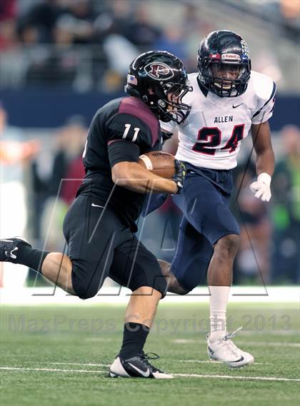 Thumbnail 2 in Allen vs. Pearland (UIL 5A Division 1 Final) photogallery.
