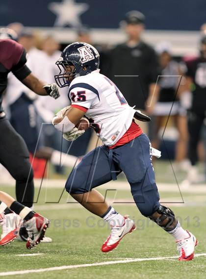 Thumbnail 2 in Allen vs. Pearland (UIL 5A Division 1 Final) photogallery.