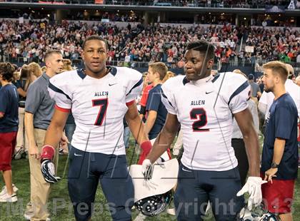 Thumbnail 1 in Allen vs. Pearland (UIL 5A Division 1 Final) photogallery.