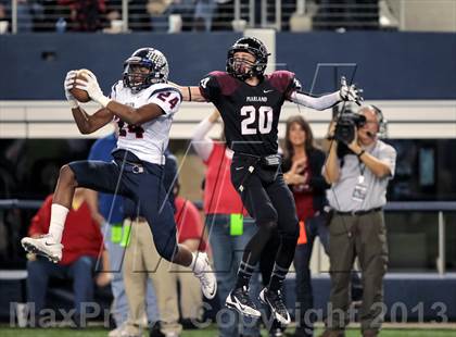Thumbnail 3 in Allen vs. Pearland (UIL 5A Division 1 Final) photogallery.