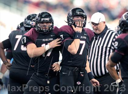 Thumbnail 1 in Allen vs. Pearland (UIL 5A Division 1 Final) photogallery.