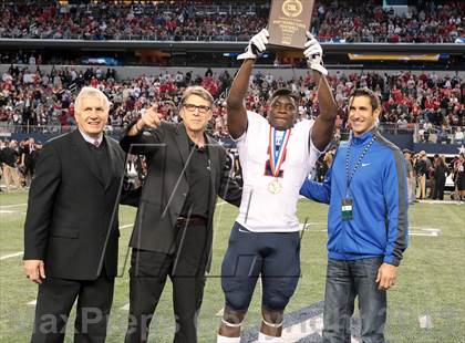 Thumbnail 1 in Allen vs. Pearland (UIL 5A Division 1 Final) photogallery.