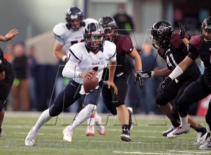 Thumbnail 2 in Allen vs. Pearland (UIL 5A Division 1 Final) photogallery.