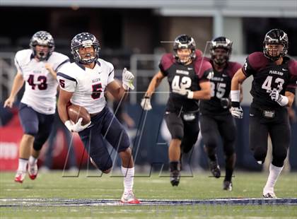 Thumbnail 3 in Allen vs. Pearland (UIL 5A Division 1 Final) photogallery.