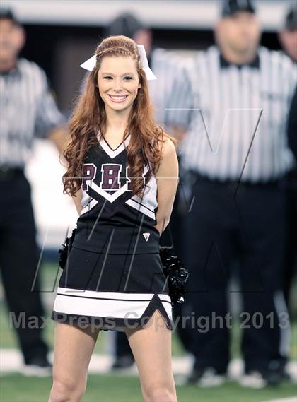 Thumbnail 1 in Allen vs. Pearland (UIL 5A Division 1 Final) photogallery.