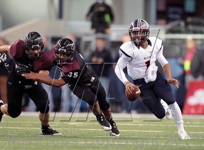 Thumbnail 1 in Allen vs. Pearland (UIL 5A Division 1 Final) photogallery.