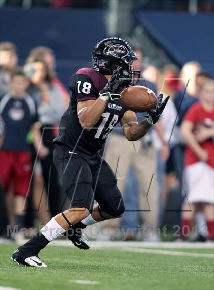 Thumbnail 3 in Allen vs. Pearland (UIL 5A Division 1 Final) photogallery.