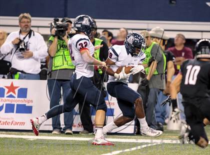 Thumbnail 2 in Allen vs. Pearland (UIL 5A Division 1 Final) photogallery.