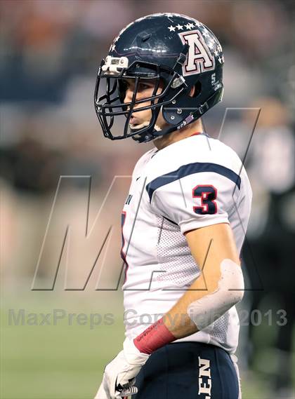 Thumbnail 1 in Allen vs. Pearland (UIL 5A Division 1 Final) photogallery.