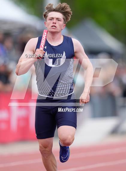 Thumbnail 3 in CHSAA Finals (4 x 200 Relay ) photogallery.