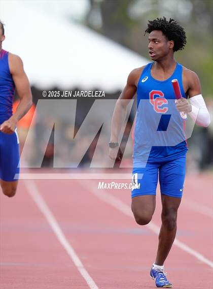 Thumbnail 2 in CHSAA Finals (4 x 200 Relay ) photogallery.
