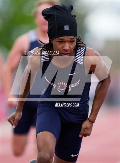Thumbnail 3 in CHSAA Finals (4 x 200 Relay ) photogallery.