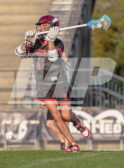 Thumbnail 1 in Gulf Breeze vs. Leon photogallery.