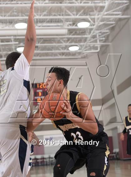 Thumbnail 3 in Desert Hot Springs vs. Cabrillo (MaxPreps Holiday Classic) photogallery.