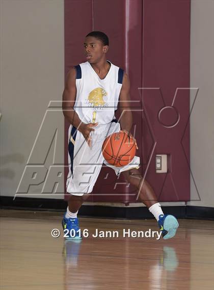 Thumbnail 3 in Desert Hot Springs vs. Cabrillo (MaxPreps Holiday Classic) photogallery.