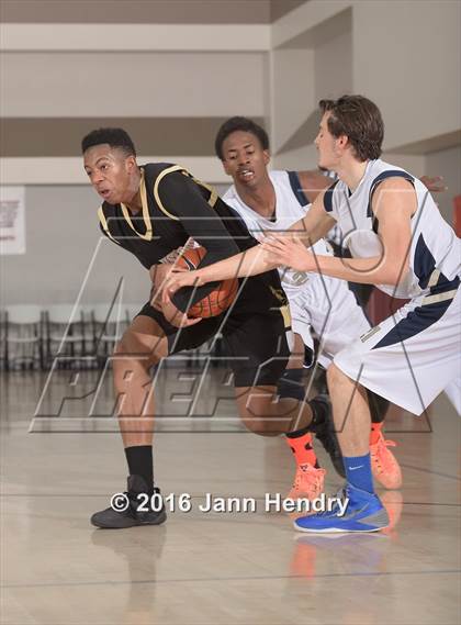 Thumbnail 2 in Desert Hot Springs vs. Cabrillo (MaxPreps Holiday Classic) photogallery.