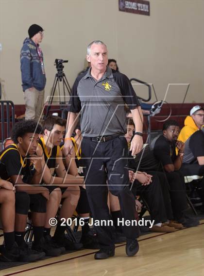 Thumbnail 2 in Desert Hot Springs vs. Cabrillo (MaxPreps Holiday Classic) photogallery.
