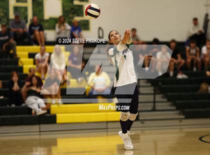Thumbnail 2 in Woodgrove @ Loudoun Valley photogallery.