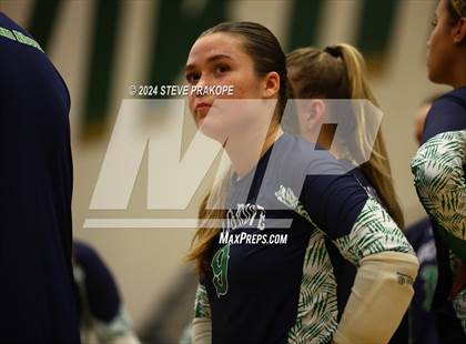 Thumbnail 1 in Woodgrove @ Loudoun Valley photogallery.