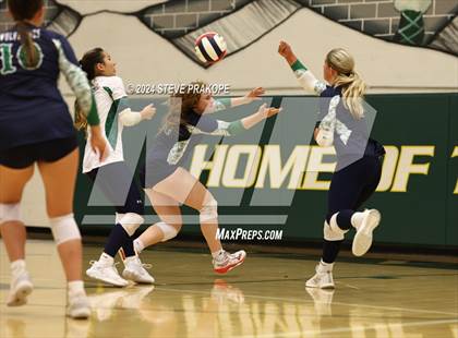 Thumbnail 3 in Woodgrove @ Loudoun Valley photogallery.