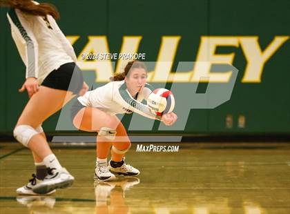 Thumbnail 1 in Woodgrove @ Loudoun Valley photogallery.