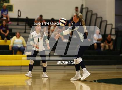 Thumbnail 3 in Woodgrove @ Loudoun Valley photogallery.