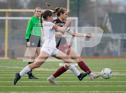 Thumbnail 2 in Lakeside vs Lincoln (WIAA 3A Consolation) photogallery.