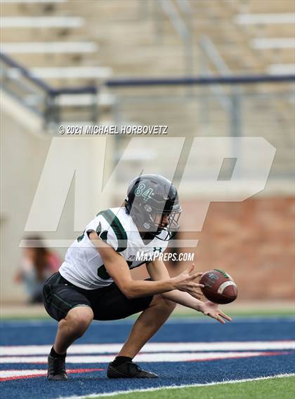 Thumbnail 1 in Prosper vs. Guyer (UIL 6A Regional Quarterfinals) photogallery.