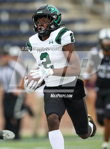 Thumbnail 3 in Prosper vs. Guyer (UIL 6A Regional Quarterfinals) photogallery.