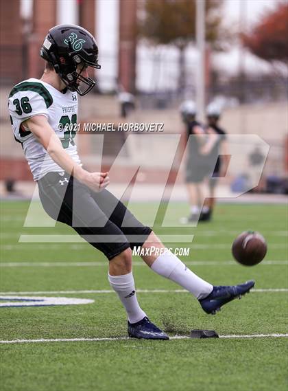 Thumbnail 1 in Prosper vs. Guyer (UIL 6A Regional Quarterfinals) photogallery.