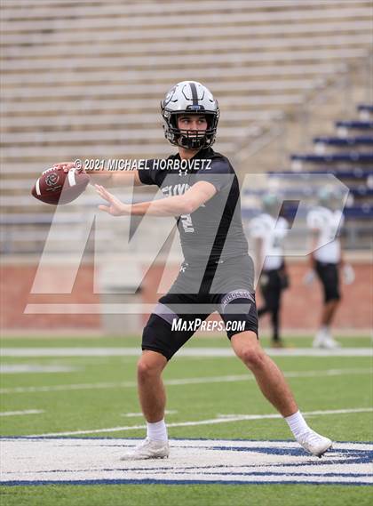 Thumbnail 1 in Prosper vs. Guyer (UIL 6A Regional Quarterfinals) photogallery.