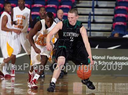 Thumbnail 3 in Yates vs Ketwood (T-Mobile Invitational) photogallery.