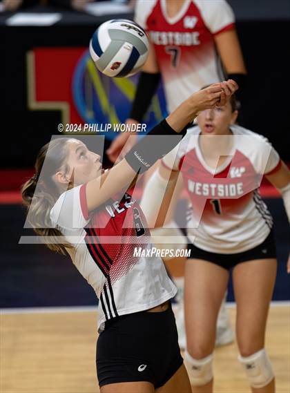 Thumbnail 1 in Omaha Westside vs. Grand Island photogallery.