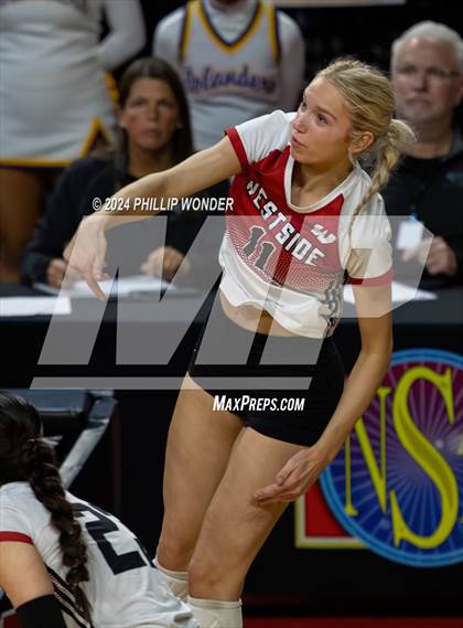 Thumbnail 2 in Omaha Westside vs. Grand Island photogallery.