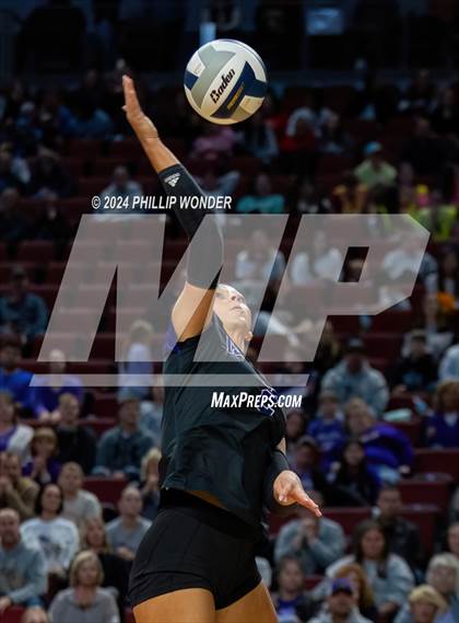 Thumbnail 2 in Omaha Westside vs. Grand Island photogallery.