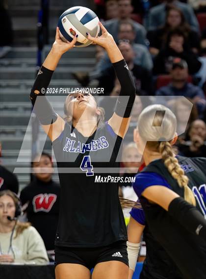 Thumbnail 3 in Omaha Westside vs. Grand Island photogallery.