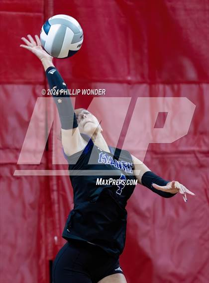Thumbnail 3 in Omaha Westside vs. Grand Island photogallery.