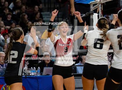 Thumbnail 2 in Omaha Westside vs. Grand Island photogallery.