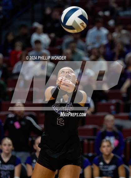 Thumbnail 1 in Omaha Westside vs. Grand Island photogallery.