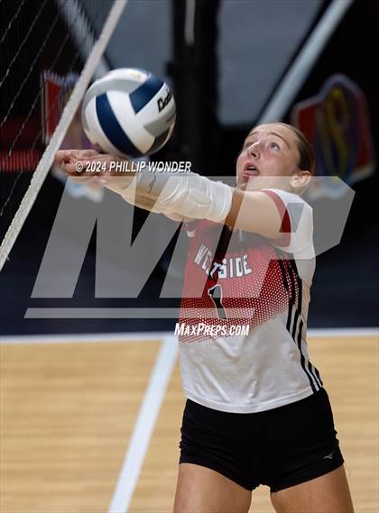Thumbnail 3 in Omaha Westside vs. Grand Island photogallery.