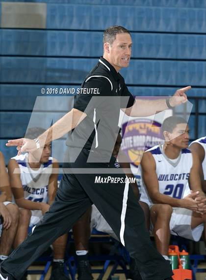 Thumbnail 2 in San Juan vs. Franklin (St. Hope Elite Classic) photogallery.