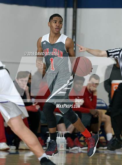 Thumbnail 2 in San Juan vs. Franklin (St. Hope Elite Classic) photogallery.