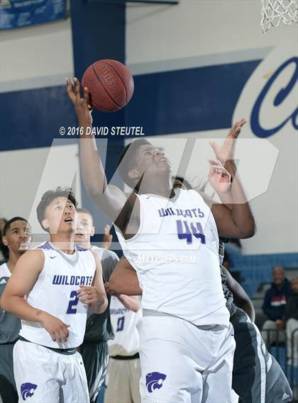 Thumbnail 1 in San Juan vs. Franklin (St. Hope Elite Classic) photogallery.